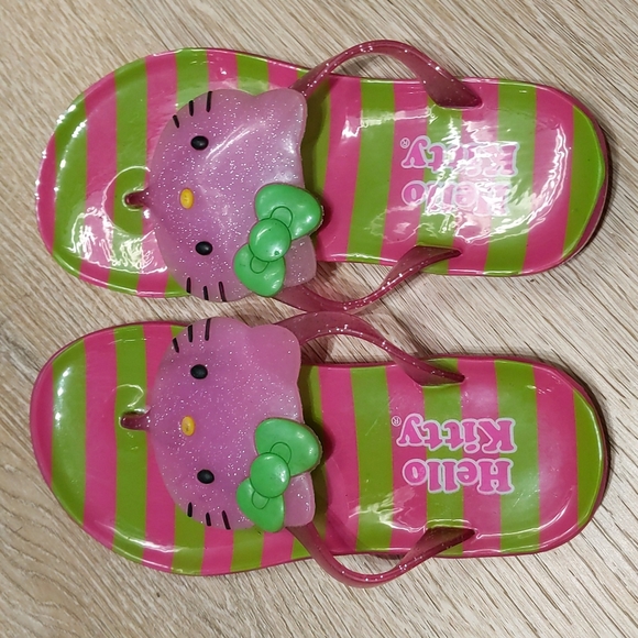 Adorable Hello Kitty Sandles little girls large 9/10 - Picture 4 of 4